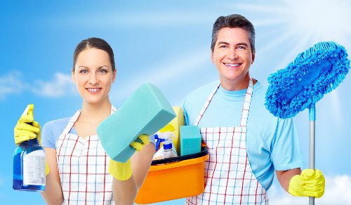 Detailed kitchen and bathroom move in cleaning in Canary Wharf